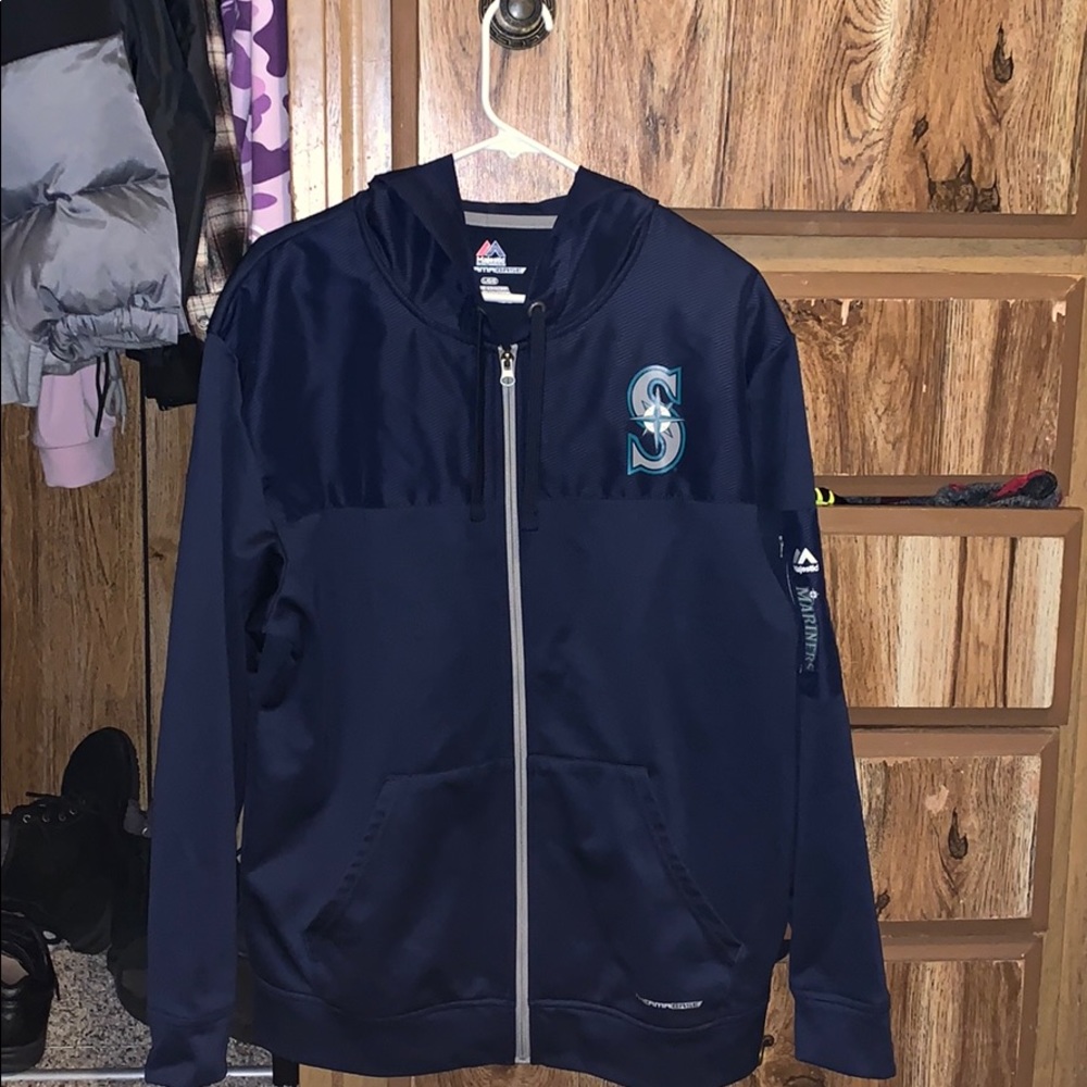 Majestic Mariners sweater